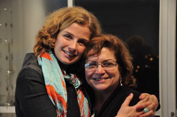 Celebrando com a mãe a festa de aniversário, em Curitiba, no Paraná